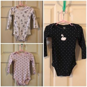 Set of long sleeve onesie EUC